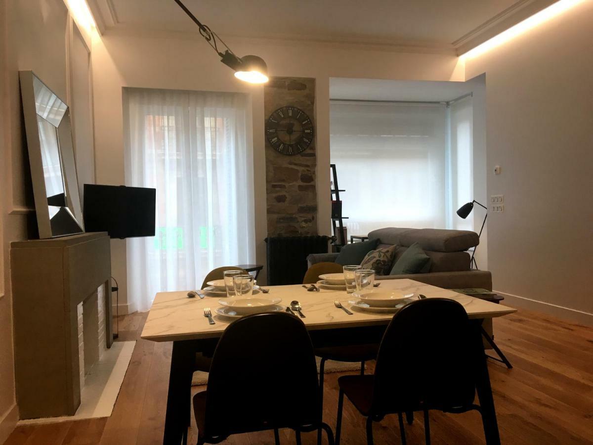 Hondarribi, Lujoso Apartamento En El Centro. Lägenhet San Sebastián Exteriör bild